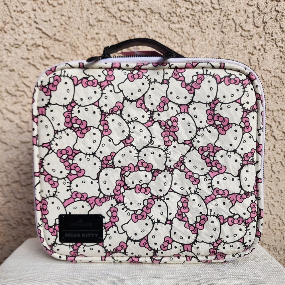 New Hello Kitty Cosmetics Case